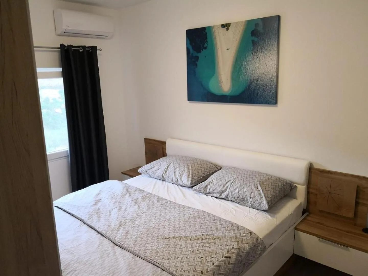 Apartment Tomi - With Beautiful View Trogir 0*,  Croatia